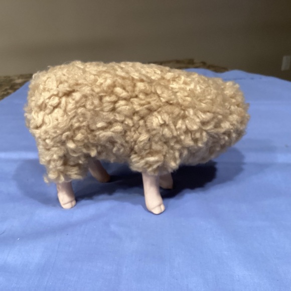 Colin’s Creatures Sheep - Picture 2 of 3